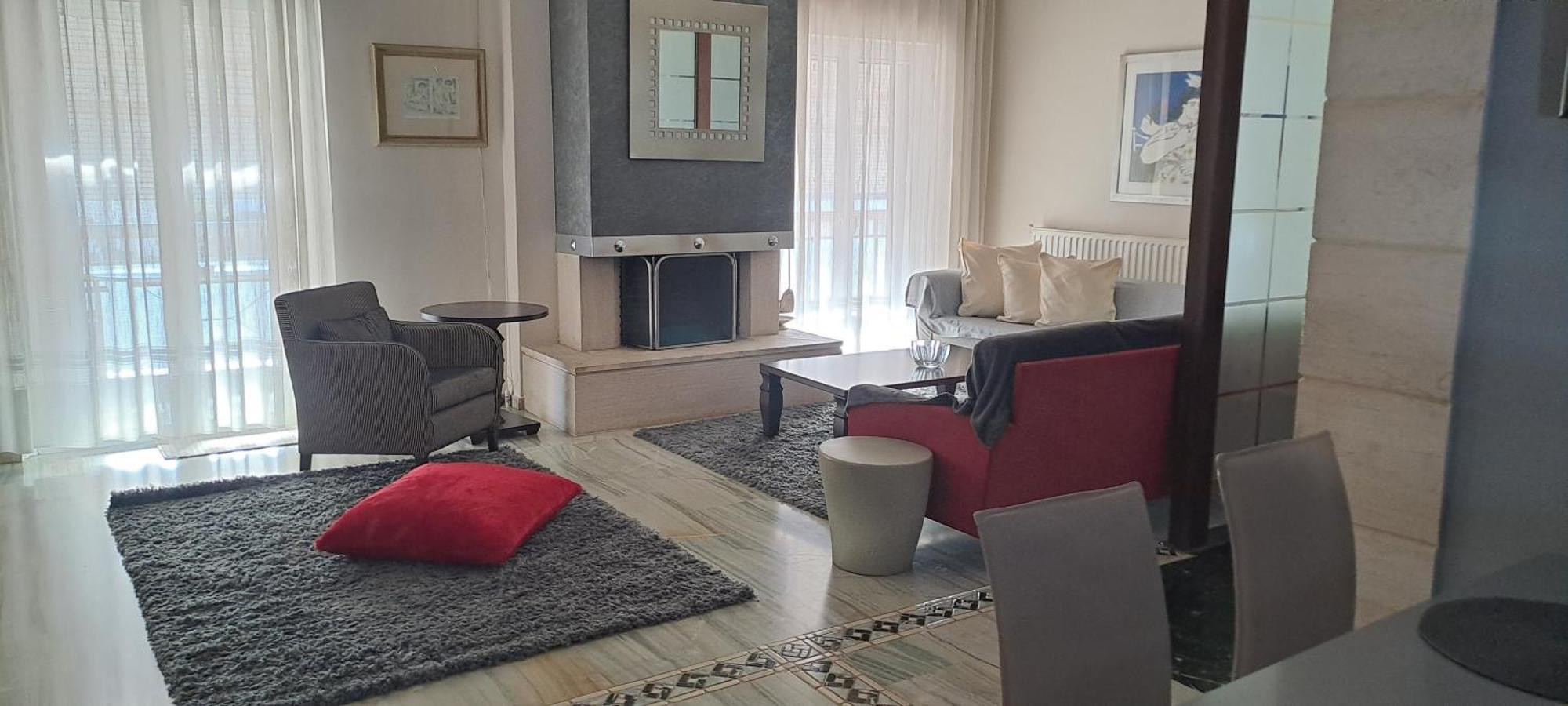 Elegante Apartamento Centrale Trikala  Exterior photo
